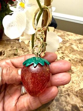 Glitter Strawberry Bag-charm Keychain with Green Top